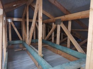 Zateplení střechy - Ekoizolace - foukané izolace