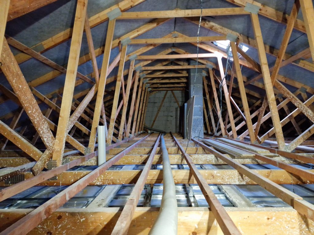 Zateplení stropu bungalovu