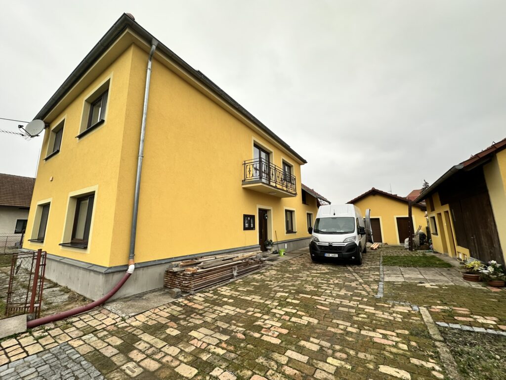Foukaná izolace Jihlava - Ekoizolace - foukané izolace